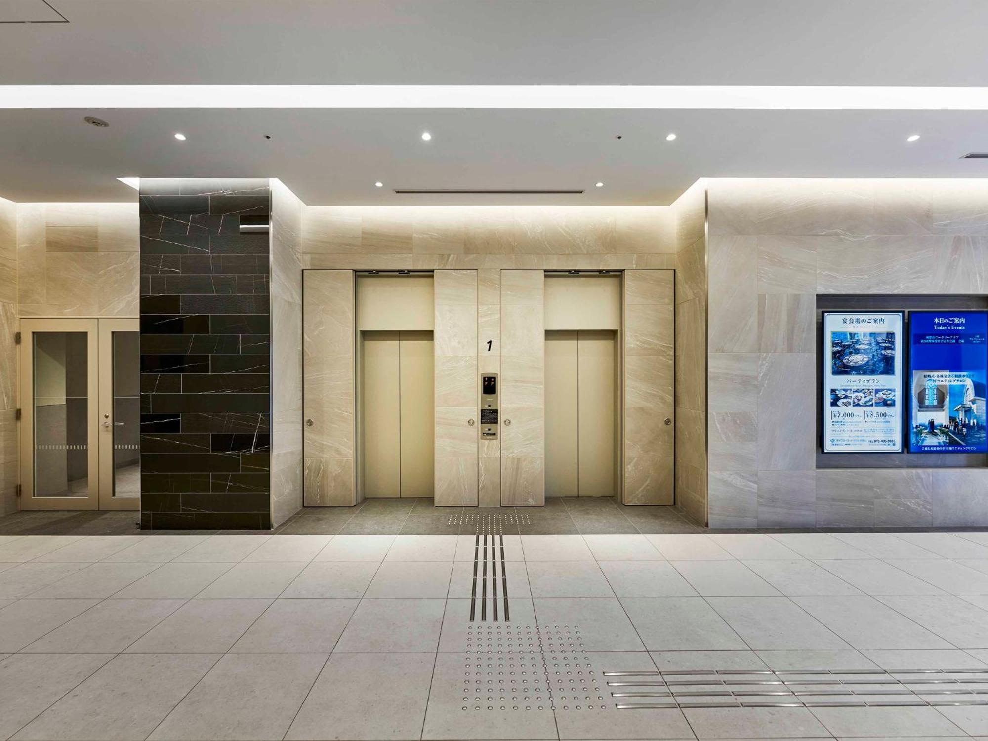 Daiwa Roynet Hotel Вакаяма Екстер'єр фото